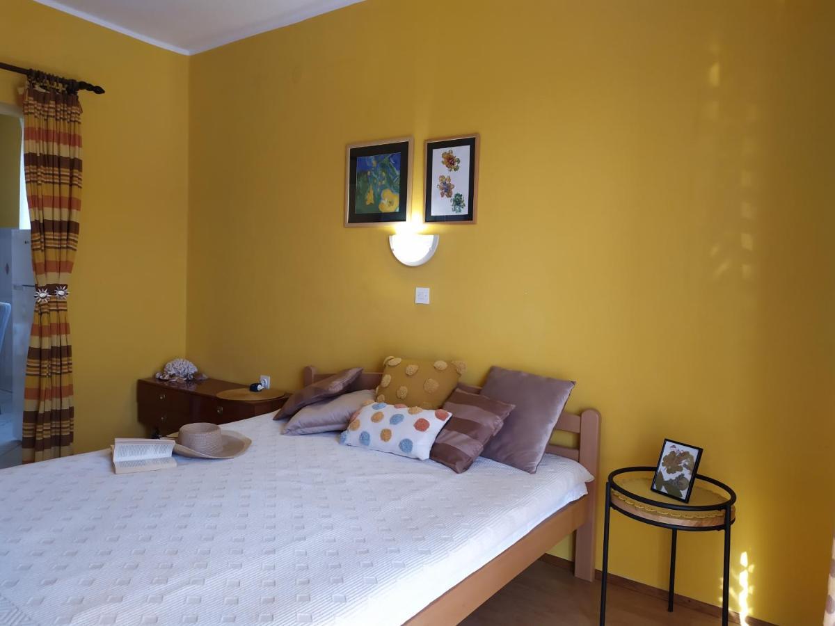 Cozy Apartments Danica Novalja With Terrace - First Floor Ngoại thất bức ảnh