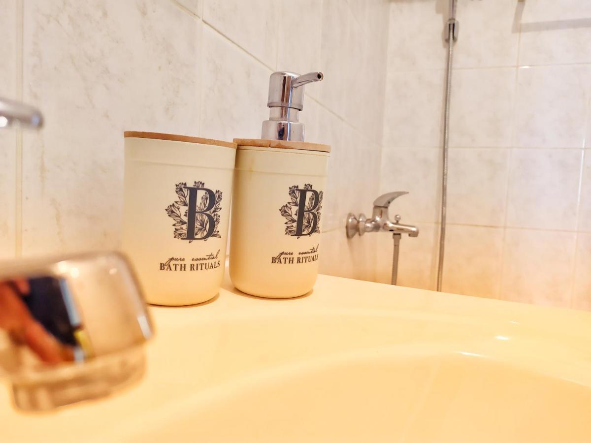 Cozy Apartments Danica Novalja With Terrace - First Floor Ngoại thất bức ảnh