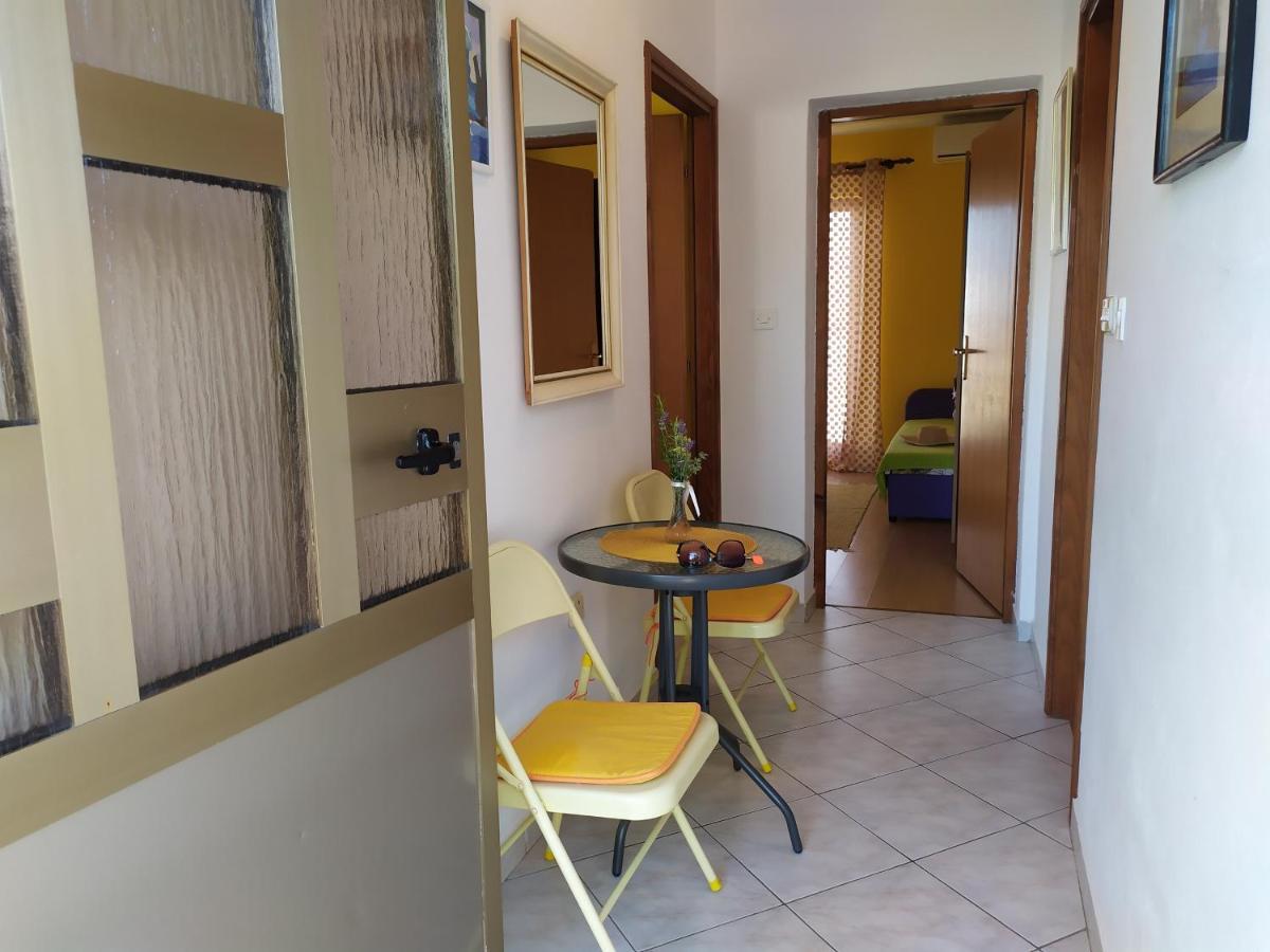 Cozy Apartments Danica Novalja With Terrace - First Floor Ngoại thất bức ảnh