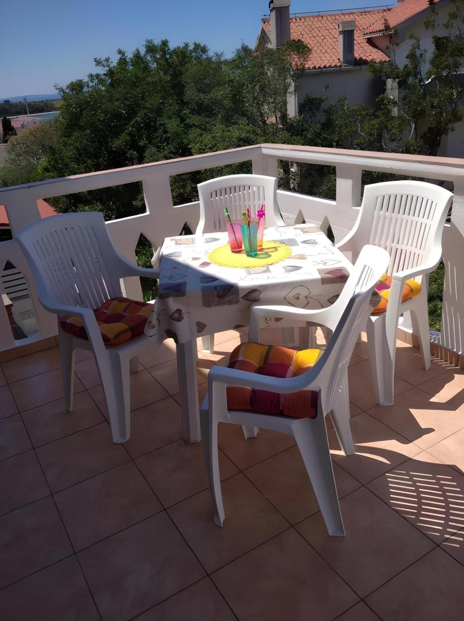 Cozy Apartments Danica Novalja With Terrace - First Floor Ngoại thất bức ảnh